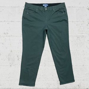 Democracy “Ab”solution Hunter Green Jeans Size 20W